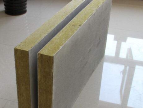 外墻保溫裝飾一體板的保溫效果好，重量輕